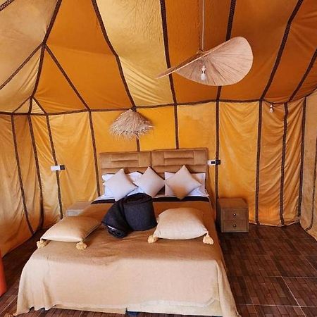 Sahara Elegance Camp Hotel Merzouga Bagian luar foto